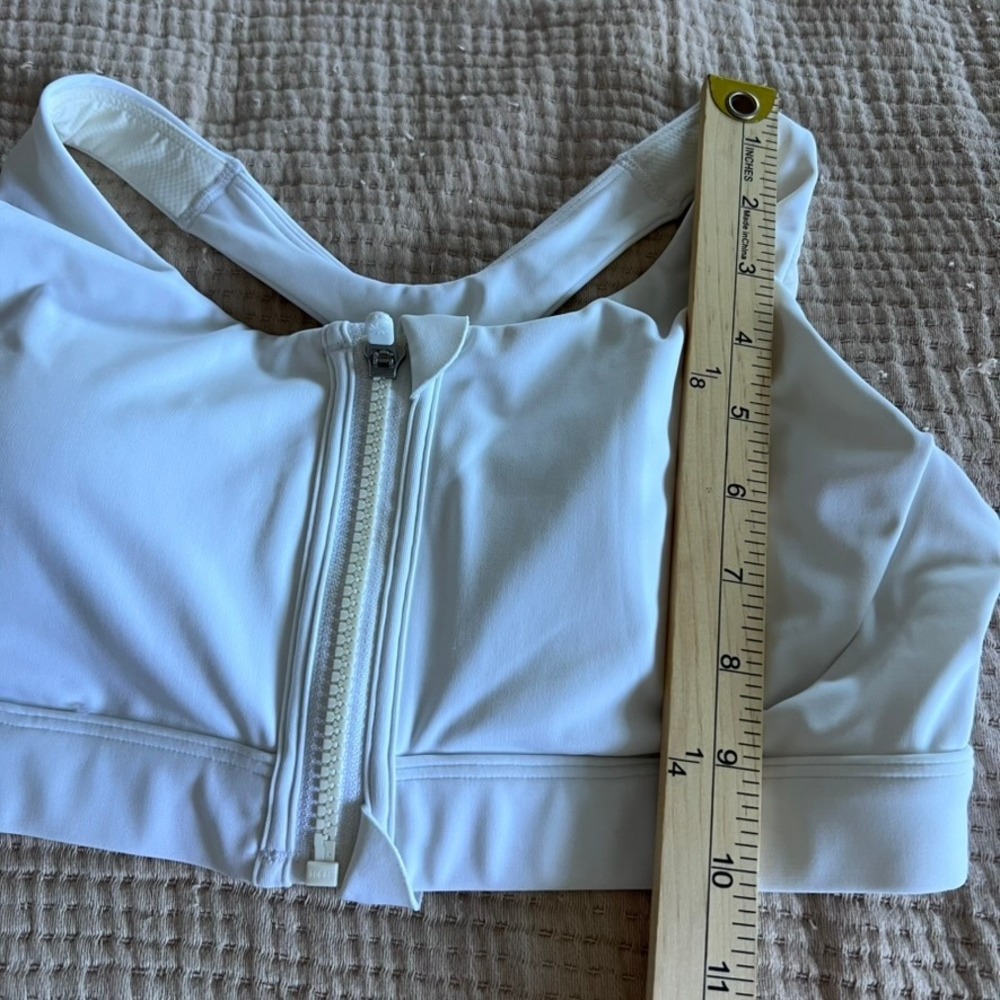 ATHLETA White Zip Front Sports Bra Racerback S/M Workout Fitness Women's - Picture 9 of 9